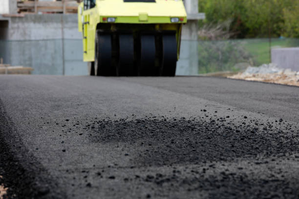 Best Local Driveway Pavers  in Middlesborough, KY