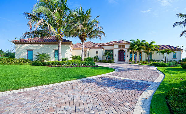 Driveway Pavers for Homes in Middlesborough, KY